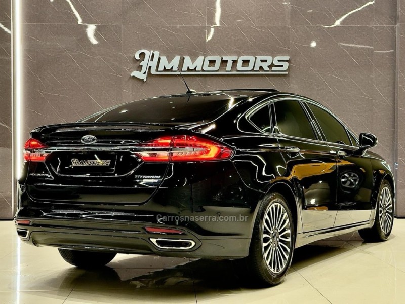 FUSION 2.0 TITANIUM AWD 16V GASOLINA 4P AUTOMÁTICO - 2017 - CAXIAS DO SUL