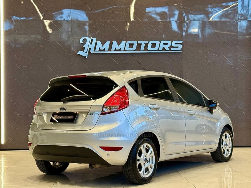 FIESTA 1.6 SE HATCH 16V FLEX 4P AUTOMÁTICO - 2016 - CAXIAS DO SUL