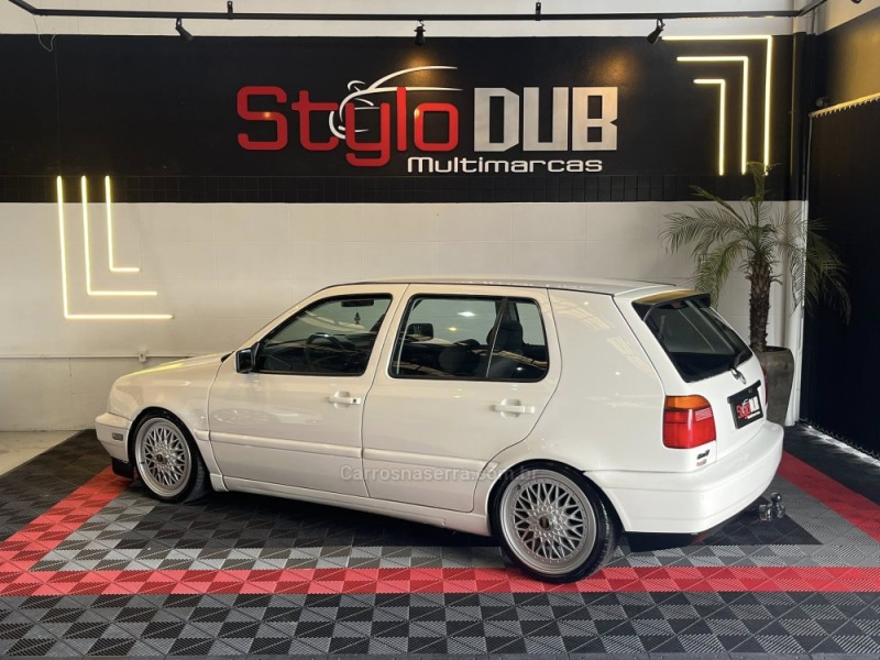 GOLF 2.0 MI 8V FLEX 4P MANUAL - 1997 - ESTâNCIA VELHA