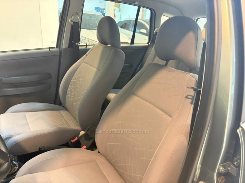 SPACEFOX 1.6 MI 8V FLEX 4P MANUAL - 2010 - BENTO GONçALVES