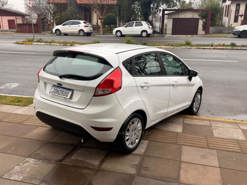 FIESTA 1.5 S HATCH 16V FLEX 4P MANUAL - 2014 - FARROUPILHA