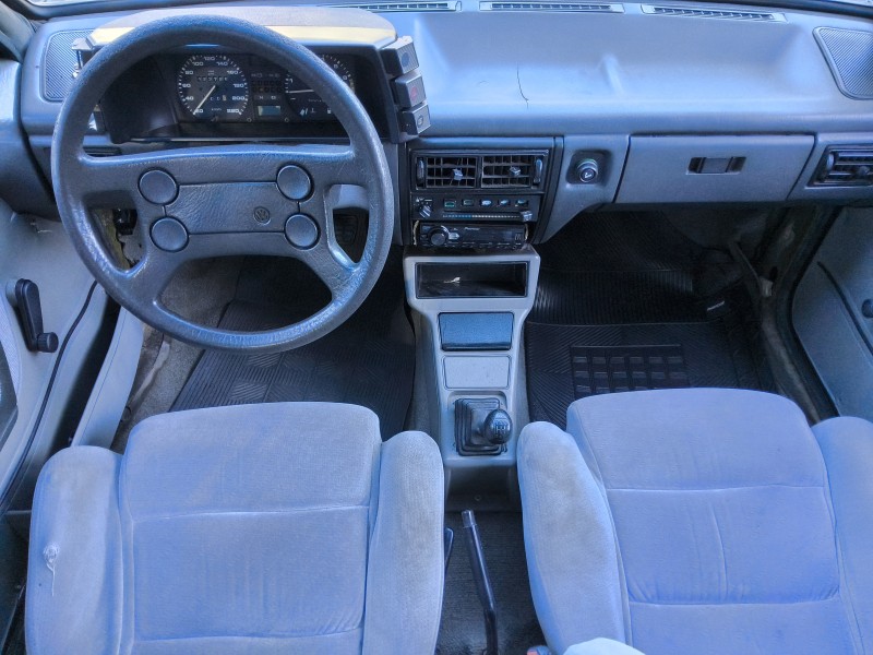 VOYAGE 1.8 GL 8V GASOLINA 4P MANUAL - 1991 - SãO SEBASTIãO DO CAí