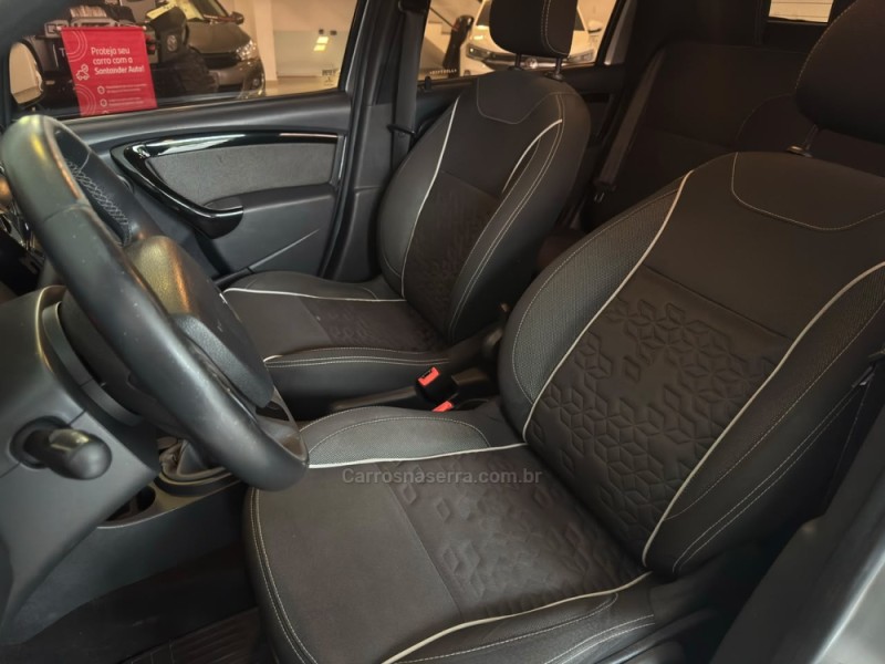 DUSTER OROCH 1.6 16V FLEX DYNAMIQUE 4P MANUAL - 2018 - NOVO HAMBURGO