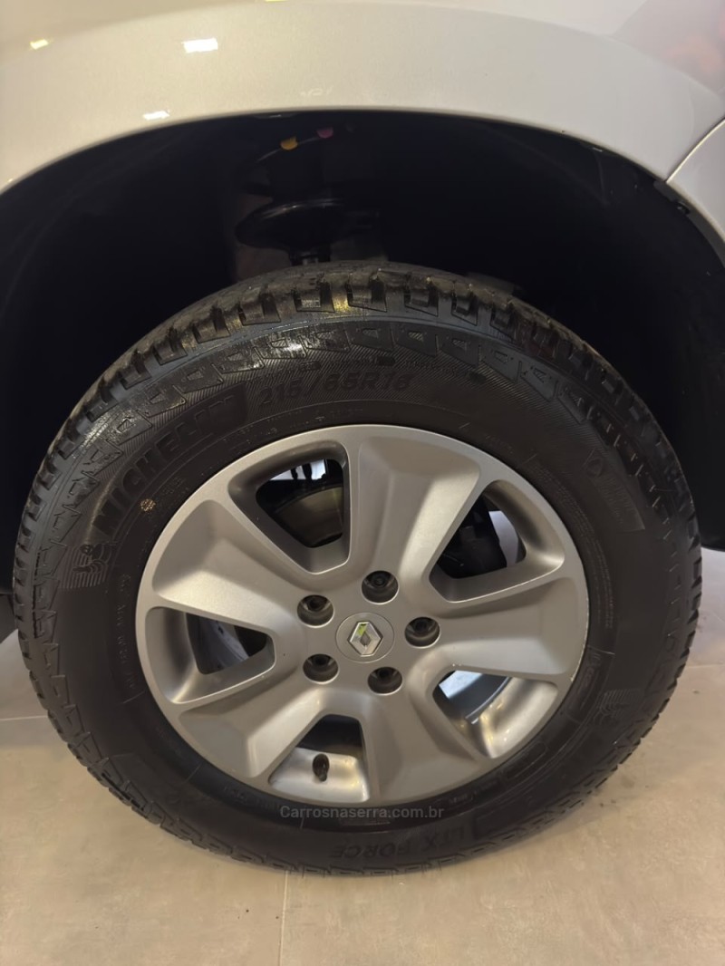 DUSTER OROCH 1.6 16V FLEX DYNAMIQUE 4P MANUAL - 2018 - NOVO HAMBURGO