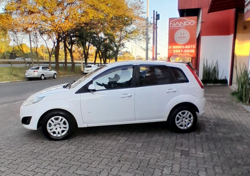 FIESTA 1.6 SE HATCH 16V FLEX 4P MANUAL - 2014 - ESTâNCIA VELHA