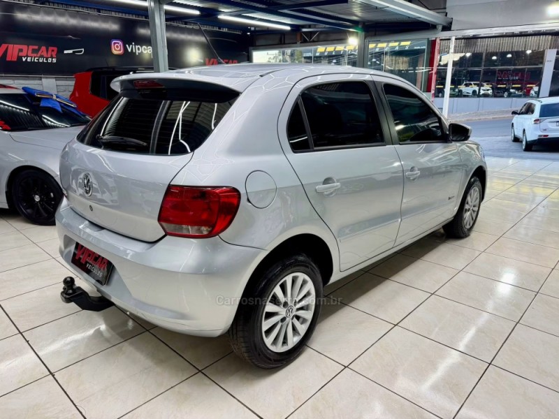 GOL 1.0 8V I-TRED FLEX 4P MANUAL - 2013 - ESTâNCIA VELHA