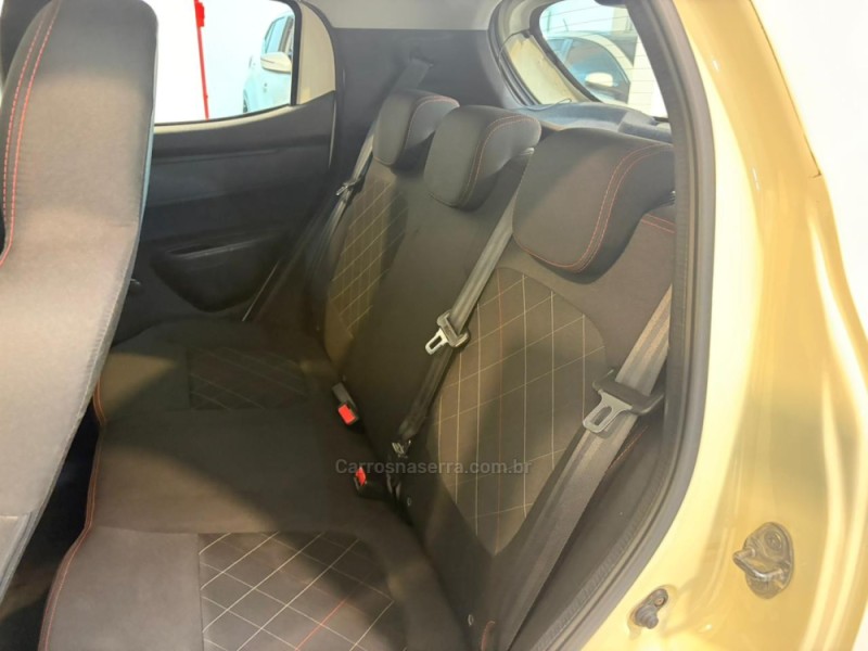 KWID 1.0 12V SCE FLEX ZEN MANUAL - 2022 - BENTO GONçALVES