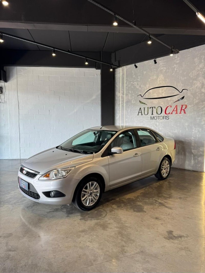 FOCUS 1.6 GL SEDAN 8V FLEX 4P MANUAL - 2013 - CAXIAS DO SUL