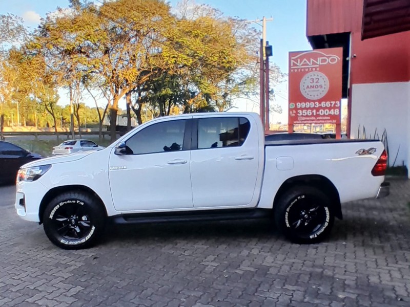 HILUX 2.8 SR 4X4 CD 16V DIESEL 4P MANUAL - 2020 - ESTâNCIA VELHA