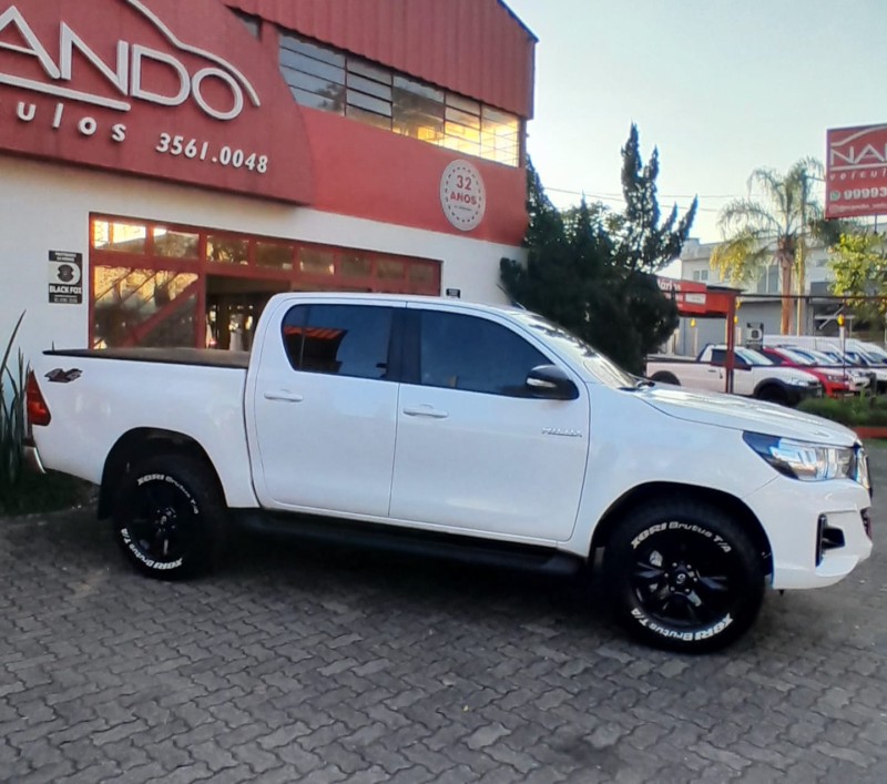 HILUX 2.8 SR 4X4 CD 16V DIESEL 4P MANUAL - 2020 - ESTâNCIA VELHA
