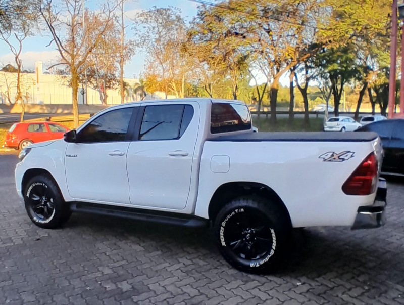 HILUX 2.8 SR 4X4 CD 16V DIESEL 4P MANUAL - 2020 - ESTâNCIA VELHA