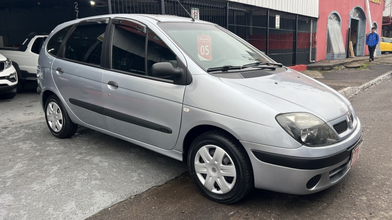 SCÉNIC 1.6 ALIZÉ 16V GASOLINA 4P MANUAL - 2005 - CAXIAS DO SUL