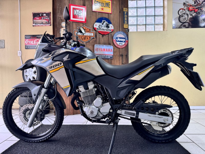 xre 300 adventure abs 2022 caxias do sul