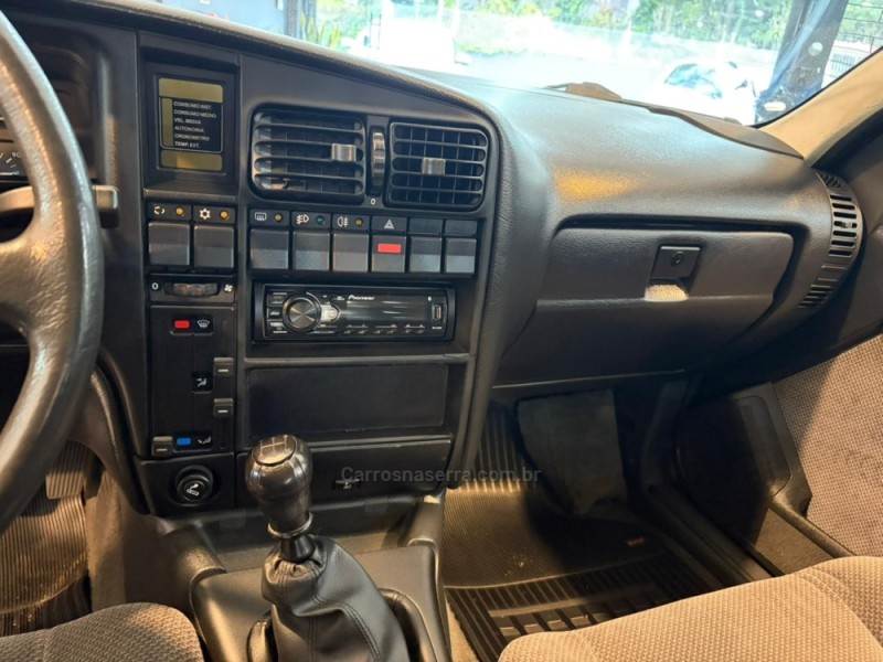 OMEGA 2.2 MPFI GLS 8V GASOLINA 4P MANUAL - 1994 - BENTO GONçALVES