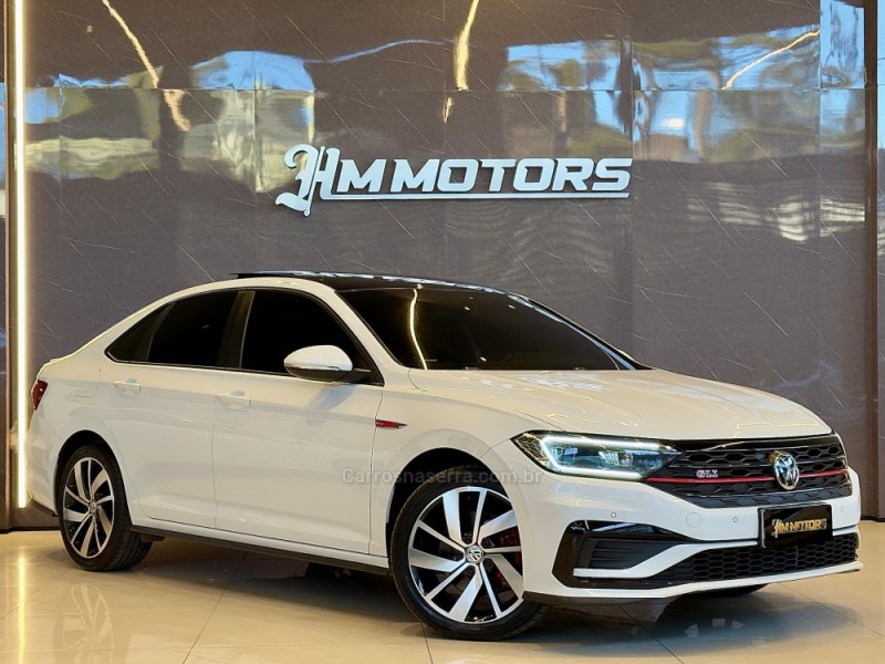 JETTA 2.0 16V TSI GLI 350 GASOLINA 4P AUTOMÁTICO - 2020 - CAXIAS DO SUL