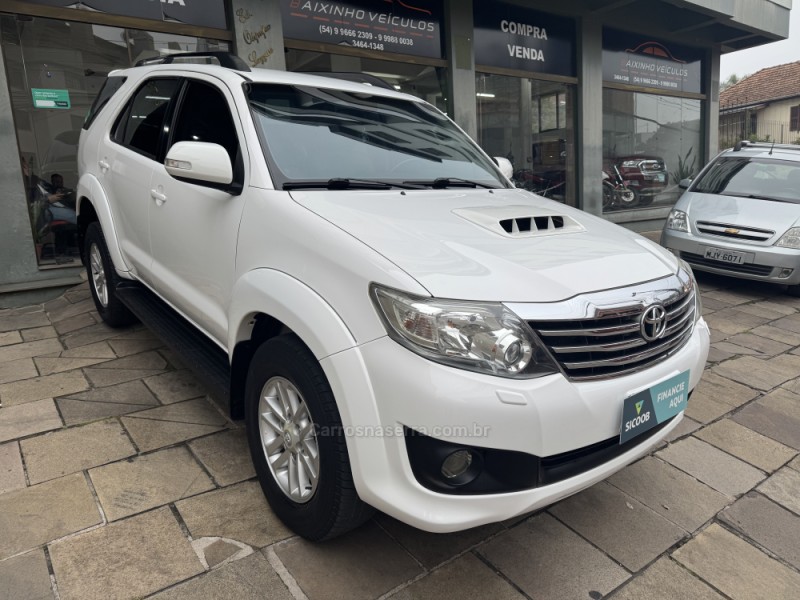 HILUX SW4 3.0 SRV 4X4 CD 16V TURBO INTERCOOLER DIESEL 4P AUTOMÁTICO - 2015 - GARIBALDI
