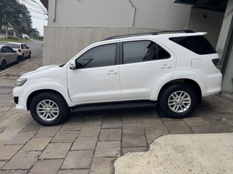 HILUX SW4 3.0 SRV 4X4 CD 16V TURBO INTERCOOLER DIESEL 4P AUTOMÁTICO - 2015 - GARIBALDI