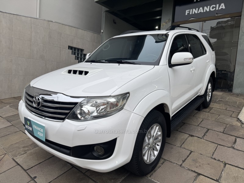 HILUX SW4 3.0 SRV 4X4 CD 16V TURBO INTERCOOLER DIESEL 4P AUTOMÁTICO