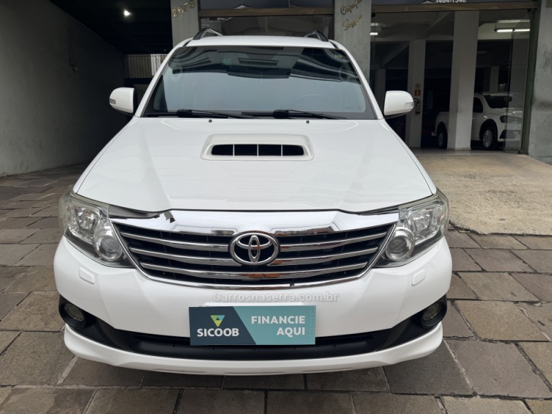 HILUX SW4 3.0 SRV 4X4 CD 16V TURBO INTERCOOLER DIESEL 4P AUTOMÁTICO - 2015 - GARIBALDI