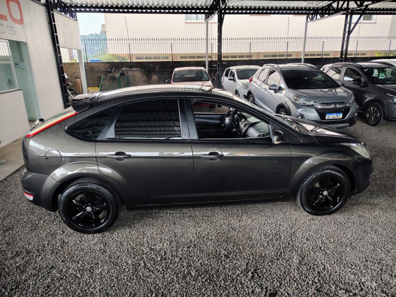 FOCUS 1.6 GLX 16V FLEX 4P MANUAL - 2012 - CAXIAS DO SUL