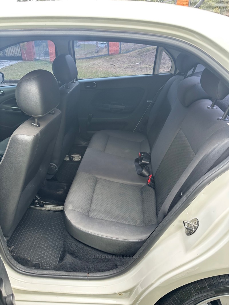 VOYAGE 1.6 MSI TOTALFLEX 8V 4P MANUAL - 2020 - CAXIAS DO SUL
