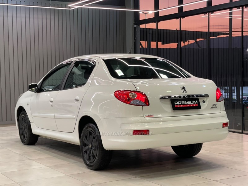 207 1.4 SEDAN XR PASSION 8V FLEX 4P MANUAL - 2013 - DOIS IRMãOS