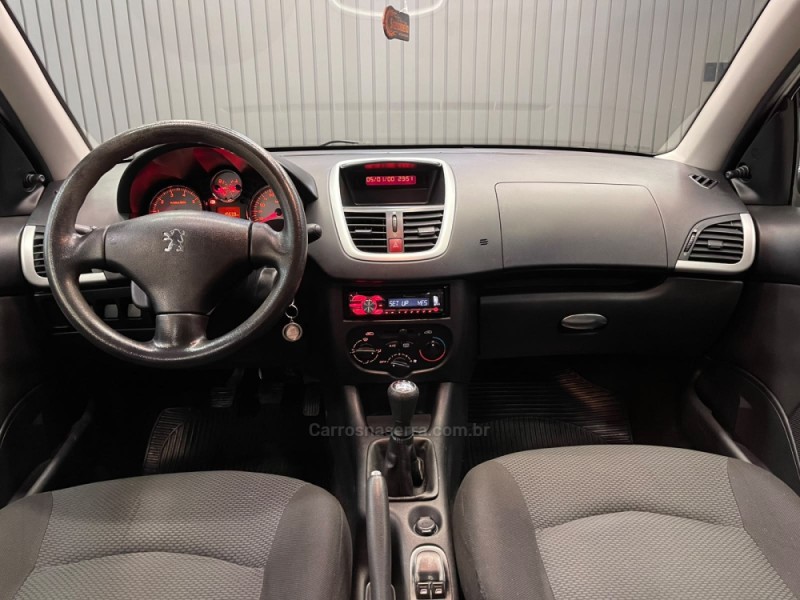 207 1.4 SEDAN XR PASSION 8V FLEX 4P MANUAL - 2013 - DOIS IRMãOS