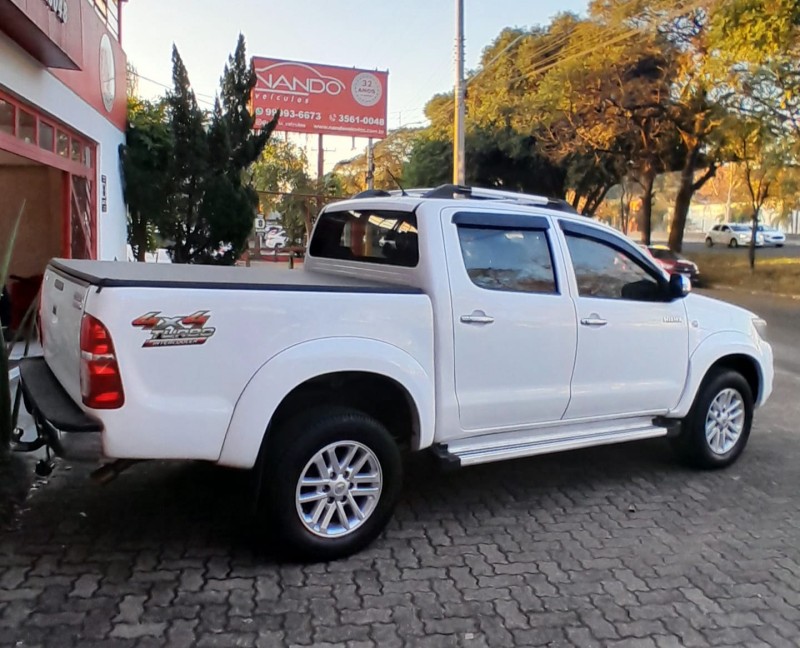 HILUX 3.0 STD 4X4 CD 16V TURBO INTERCOOLER DIESEL 4P MANUAL - 2012 - ESTâNCIA VELHA