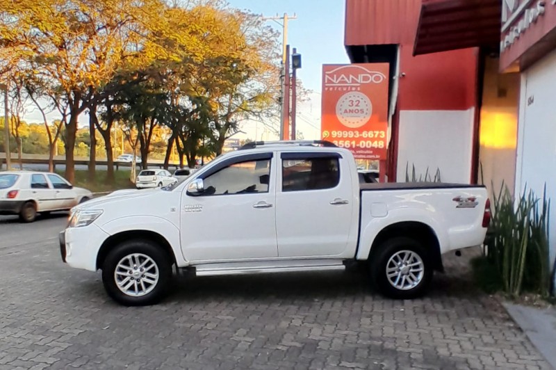 HILUX 3.0 STD 4X4 CD 16V TURBO INTERCOOLER DIESEL 4P MANUAL - 2012 - ESTâNCIA VELHA