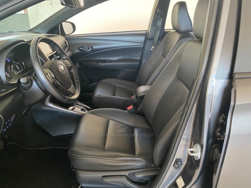 YARIS 1.5 XLS FLEX 4P AUTOMÁTICO - 2023 - LAJEADO