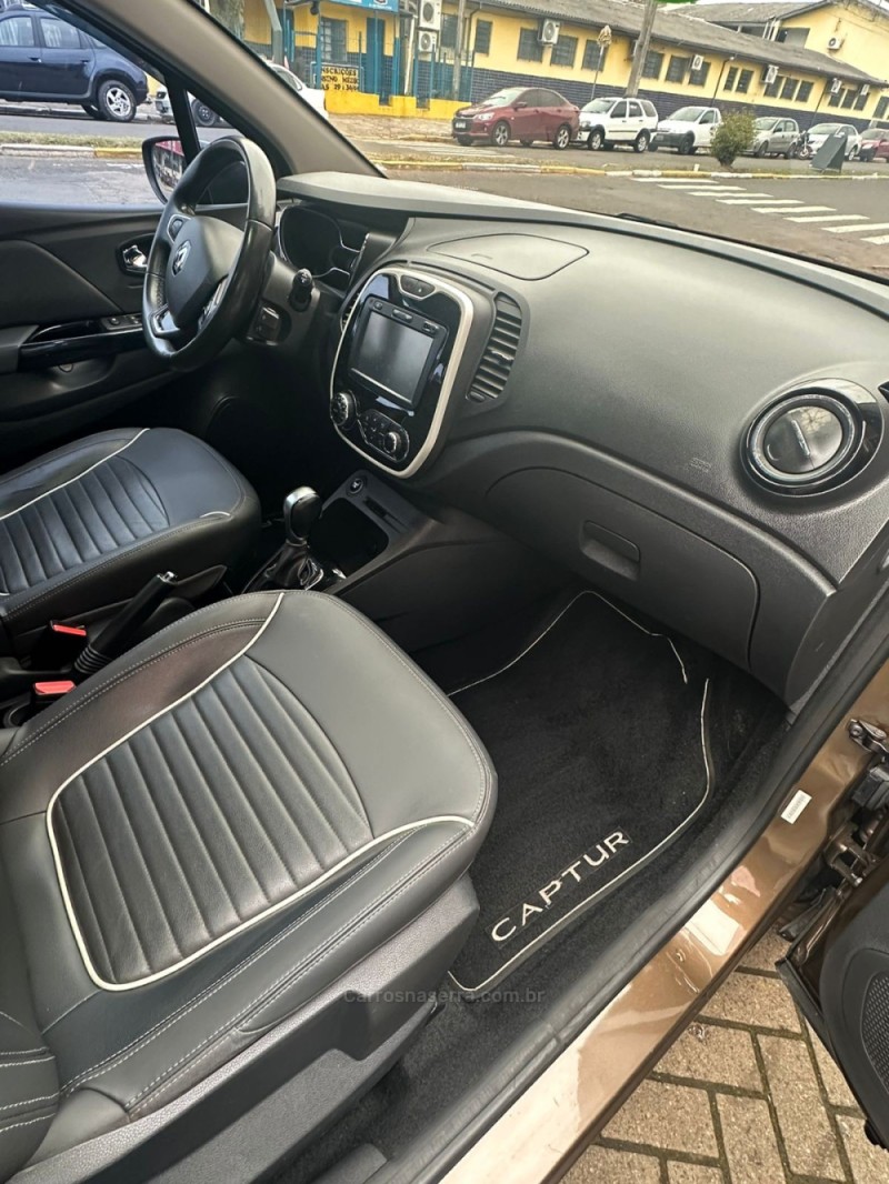 CAPTUR 2.0 16V FLEX INTENSE AUTOMÁTICO - 2018 - PAROBé