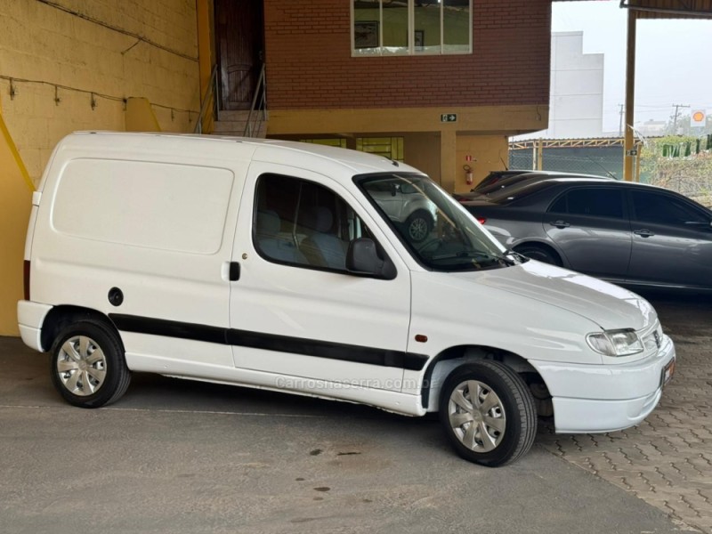 PARTNER 1.6 FURGÃO 16V GASOLINA 3P MANUAL - 2009 - CAXIAS DO SUL