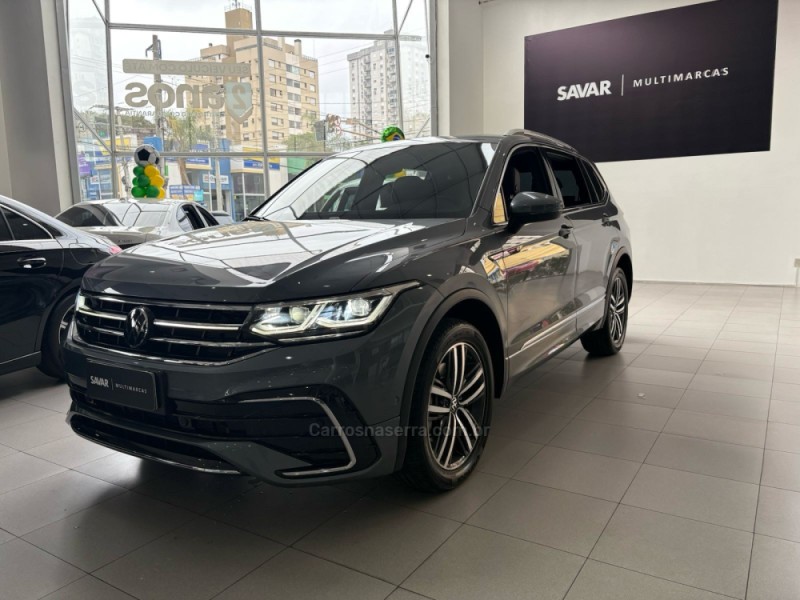 TIGUAN 2.0 ALLSPACE R-LINE 300 TSI GASOLINA 4P AUTOMÁTICO - 2024 - NOVO HAMBURGO