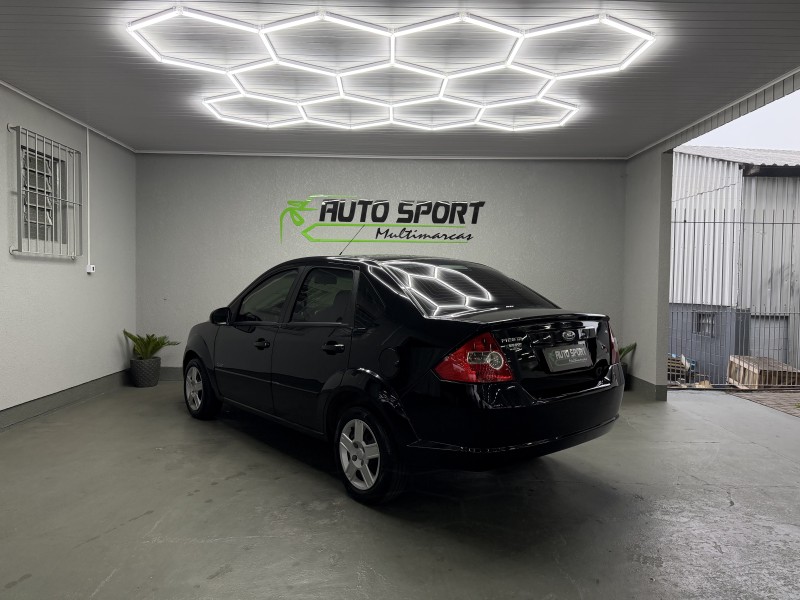 FIESTA 1.6 MPI SEDAN 8V FLEX 4P MANUAL - 2009 - CAXIAS DO SUL