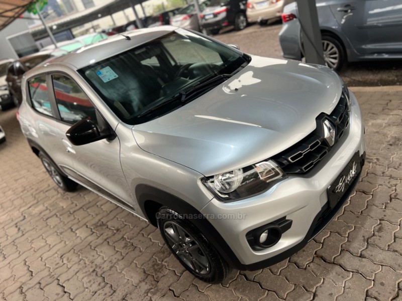 KWID 1.0 12V SCE FLEX INTENSE MANUAL - 2019 - BOM PRINCíPIO