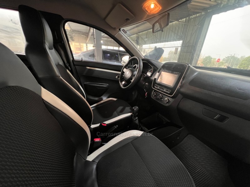 KWID 1.0 12V SCE FLEX INTENSE MANUAL - 2019 - BOM PRINCíPIO