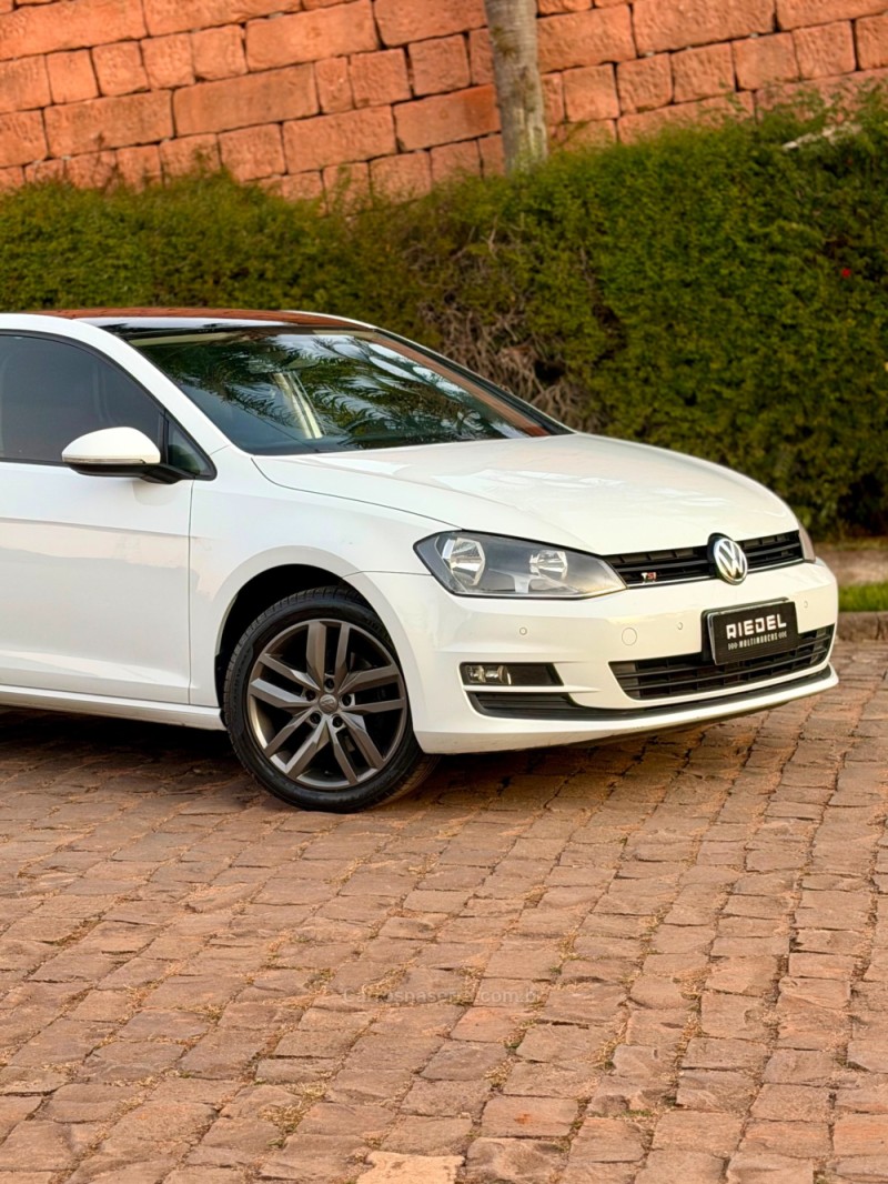 GOLF 1.4 TSI COMFORTLINE 16V GASOLINA 4P AUTOMÁTICO - 2014 - VENâNCIO AIRES
