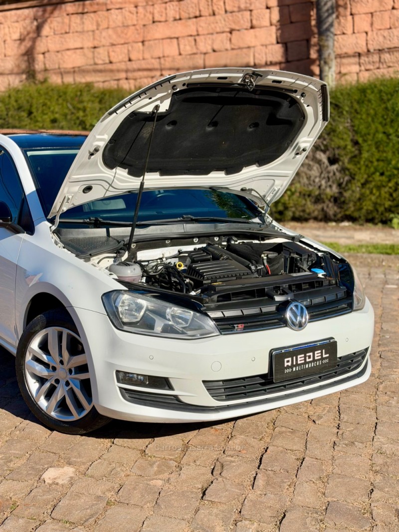 GOLF 1.4 TSI COMFORTLINE 16V GASOLINA 4P AUTOMÁTICO - 2014 - VENâNCIO AIRES