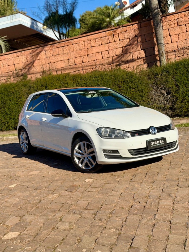 GOLF 1.4 TSI COMFORTLINE 16V GASOLINA 4P AUTOMÁTICO