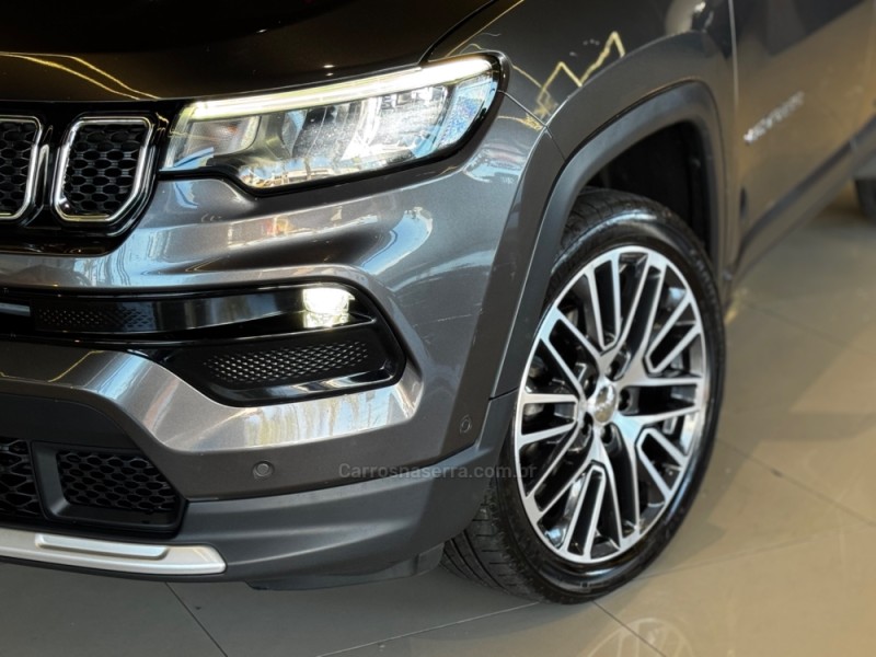 COMPASS 1.3 LIMITED T270 16V TURBO FLEX 4P AUTOMÁTICO - 2023 - DOIS IRMãOS