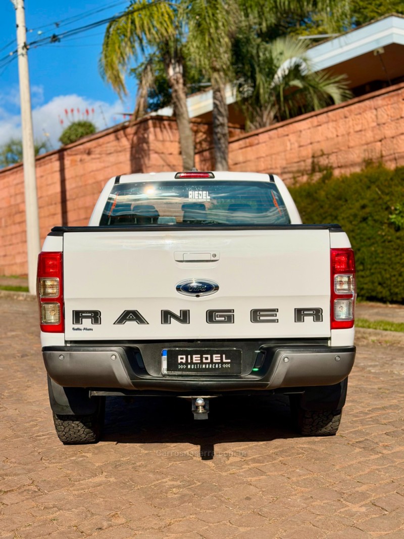 RANGER 2.2 XLS 4X4 CD 16V DIESEL 4P AUTOMÁTICO - 2020 - VENâNCIO AIRES