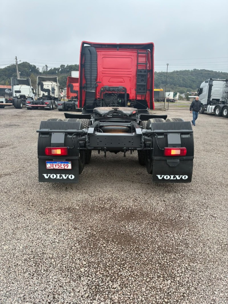 FH 440 6X2 - 2009 - FARROUPILHA
