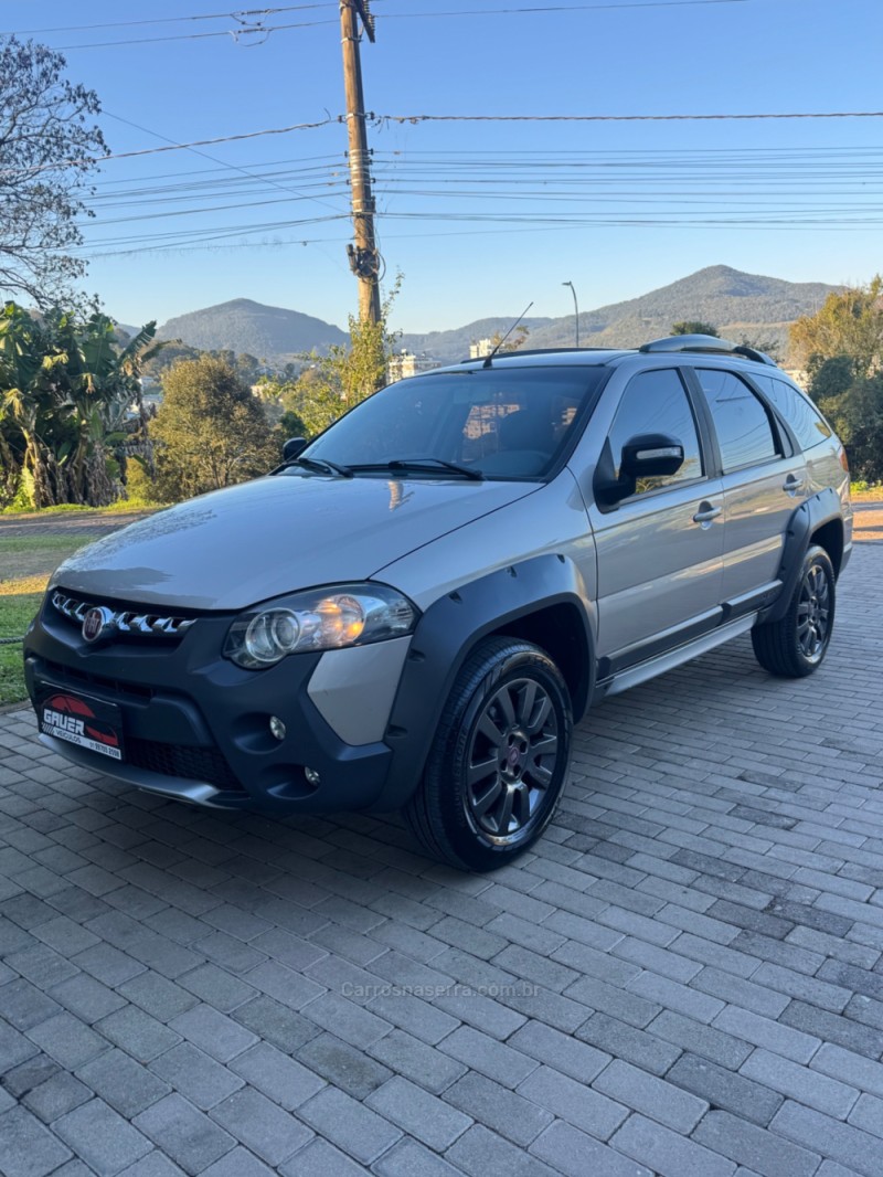 PALIO 1.8 MPI ADVENTURE WEEKEND 16V FLEX 4P MANUAL - 2015 - ENCANTADO