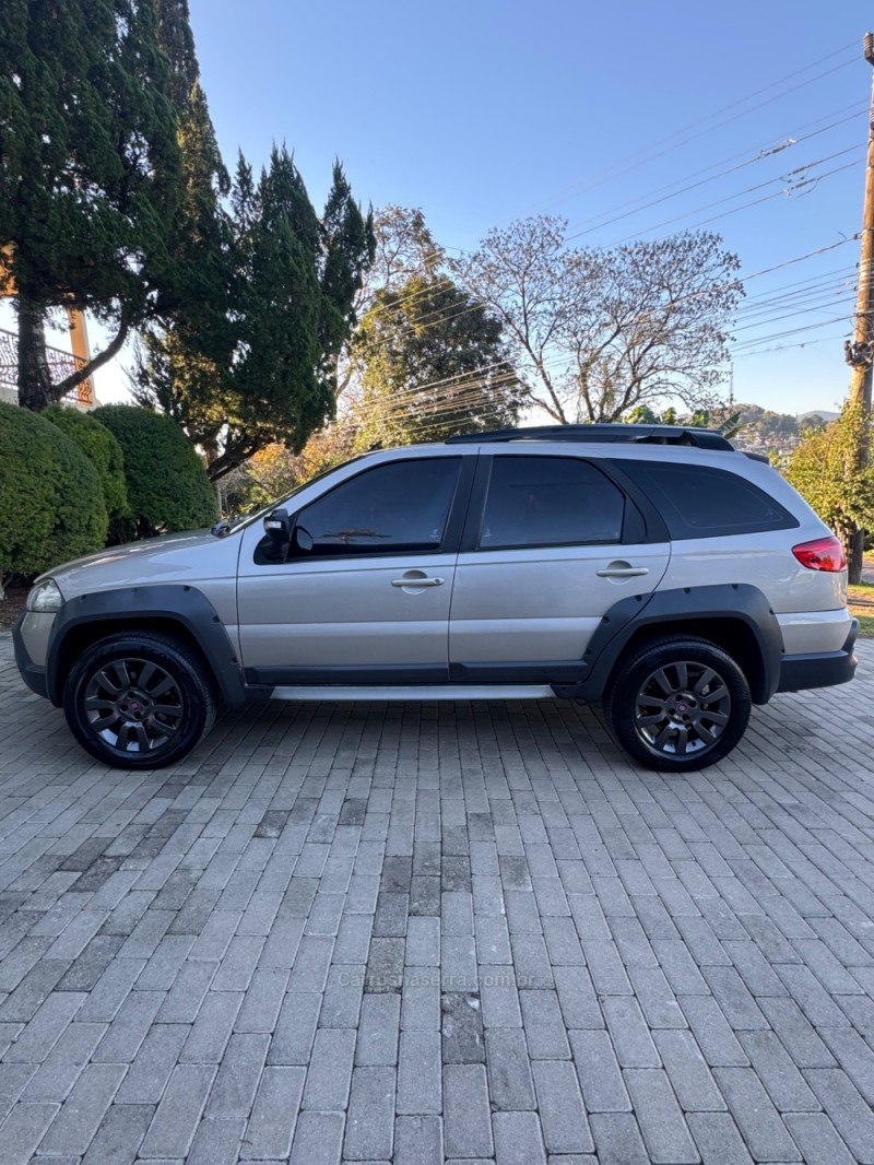 PALIO 1.8 MPI ADVENTURE WEEKEND 16V FLEX 4P MANUAL - 2015 - ENCANTADO