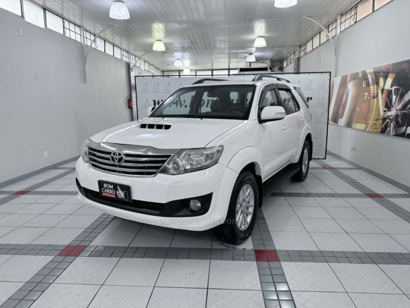 hilux sw4 3.0 srv 4x4 16v turbo intercooler diesel 4p automatico 2012 porto alegre