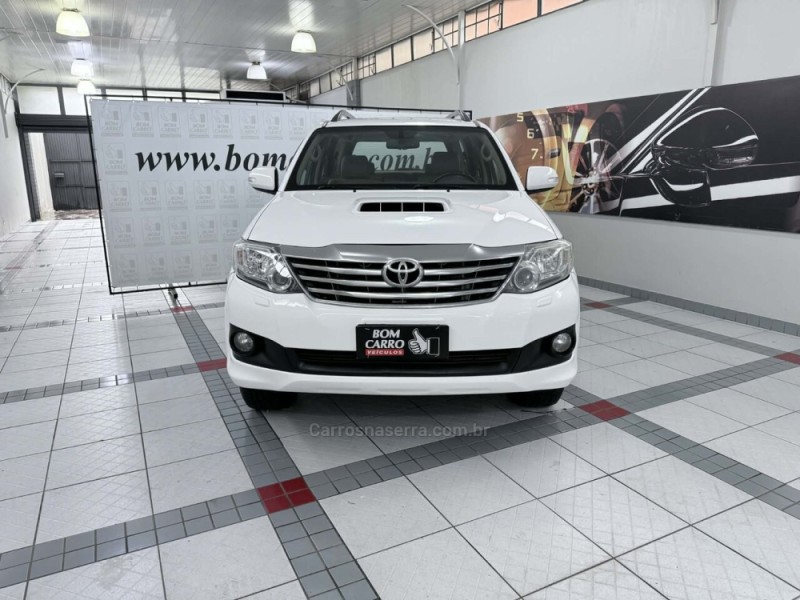 HILUX SW4 3.0 SRV 4X4 16V TURBO INTERCOOLER DIESEL 4P AUTOMÁTICO - 2012 - PORTO ALEGRE