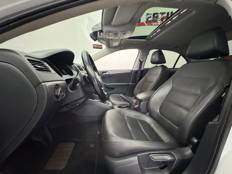 JETTA 1.4 16V TSI COMFORTLINE FLEX 4P TIPTRONIC - 2017 - CAXIAS DO SUL