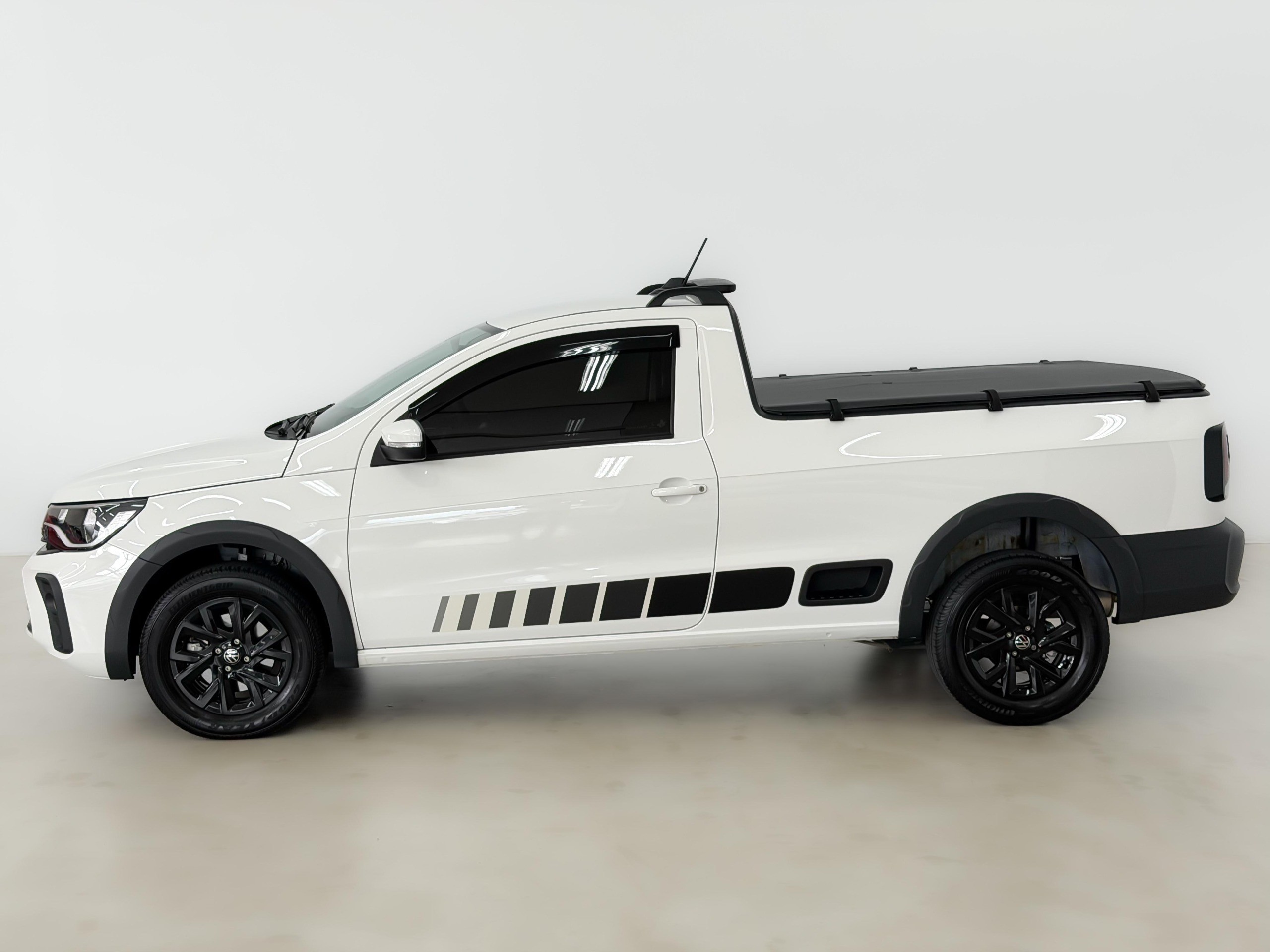 VOLKSWAGEN SAVEIRO — foto 4