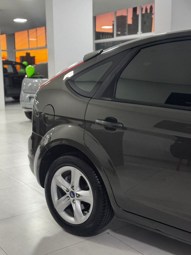FOCUS 2.0 GLX 16V FLEX 4P MANUAL - 2013 - BENTO GONçALVES