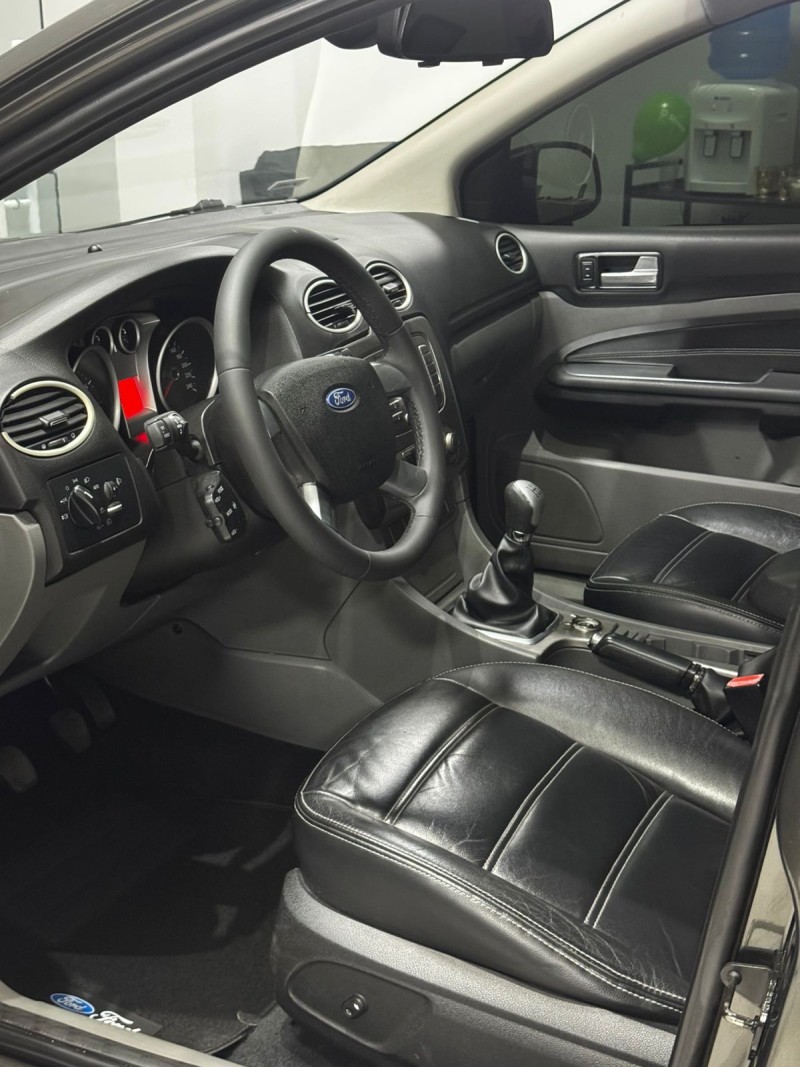 FOCUS 2.0 GLX 16V FLEX 4P MANUAL - 2013 - BENTO GONçALVES